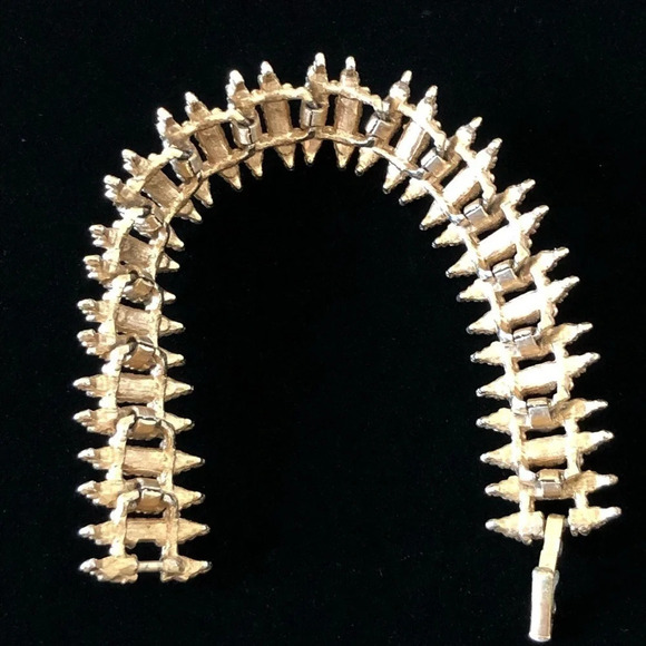 Vtg Avon Gold Tone Spiked Link Bracelet 7” Fashion - Picture 4 of 6